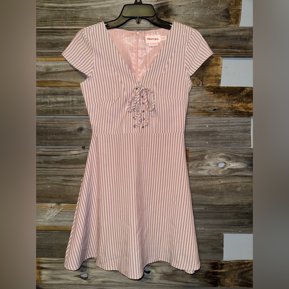 Showpo Stripped Summer Mini Dress
Size: 0